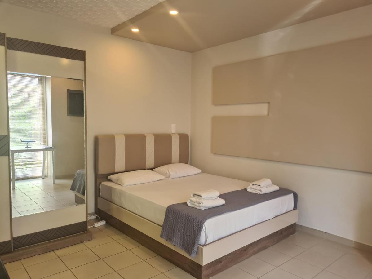 Sergios Apartments 1 アレクサンドルポリス エクステリア 写真
